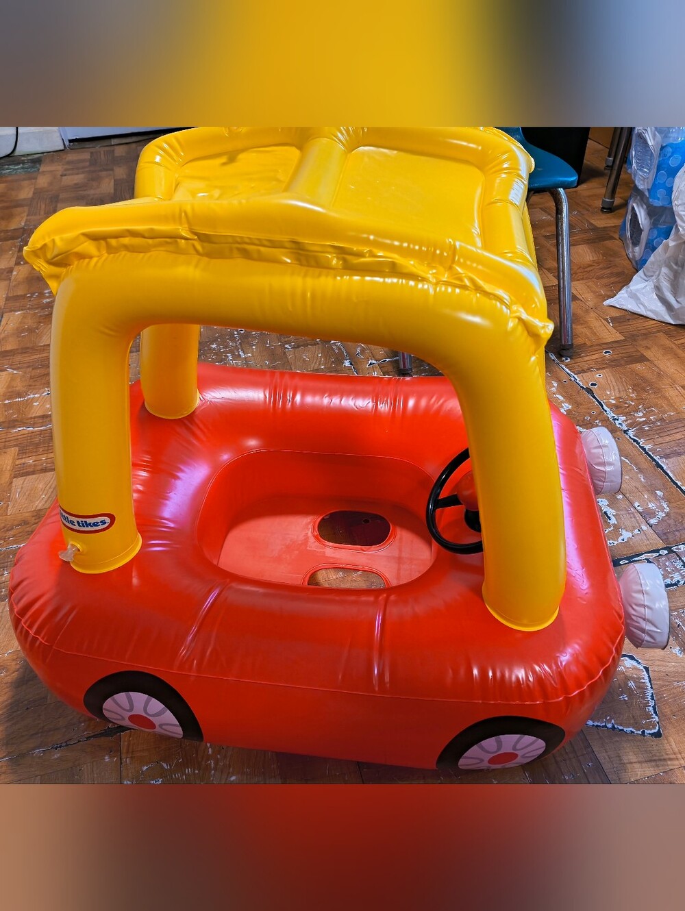 Little Tike Car Pool Inflatable - Picture 2 of 9